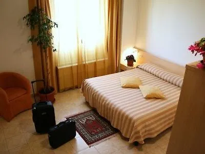 ** Apart Otel Residenza San Giovanni San Giovanni Valdarno İtalya